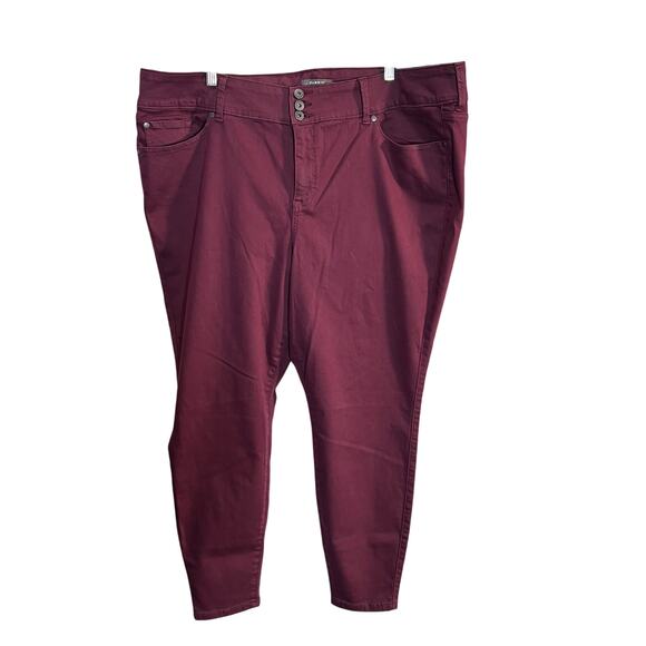 Torrid Feel The Fit Women 24R Super Soft Five Pocket Jegging Burgundy Maroon NWT - Picture 1 of 8